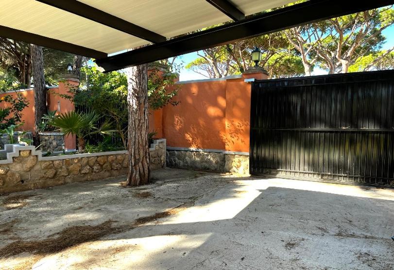 Chalet Los Pinos Con Piscina Privada Novo Sancti Petri Εξωτερικό φωτογραφία